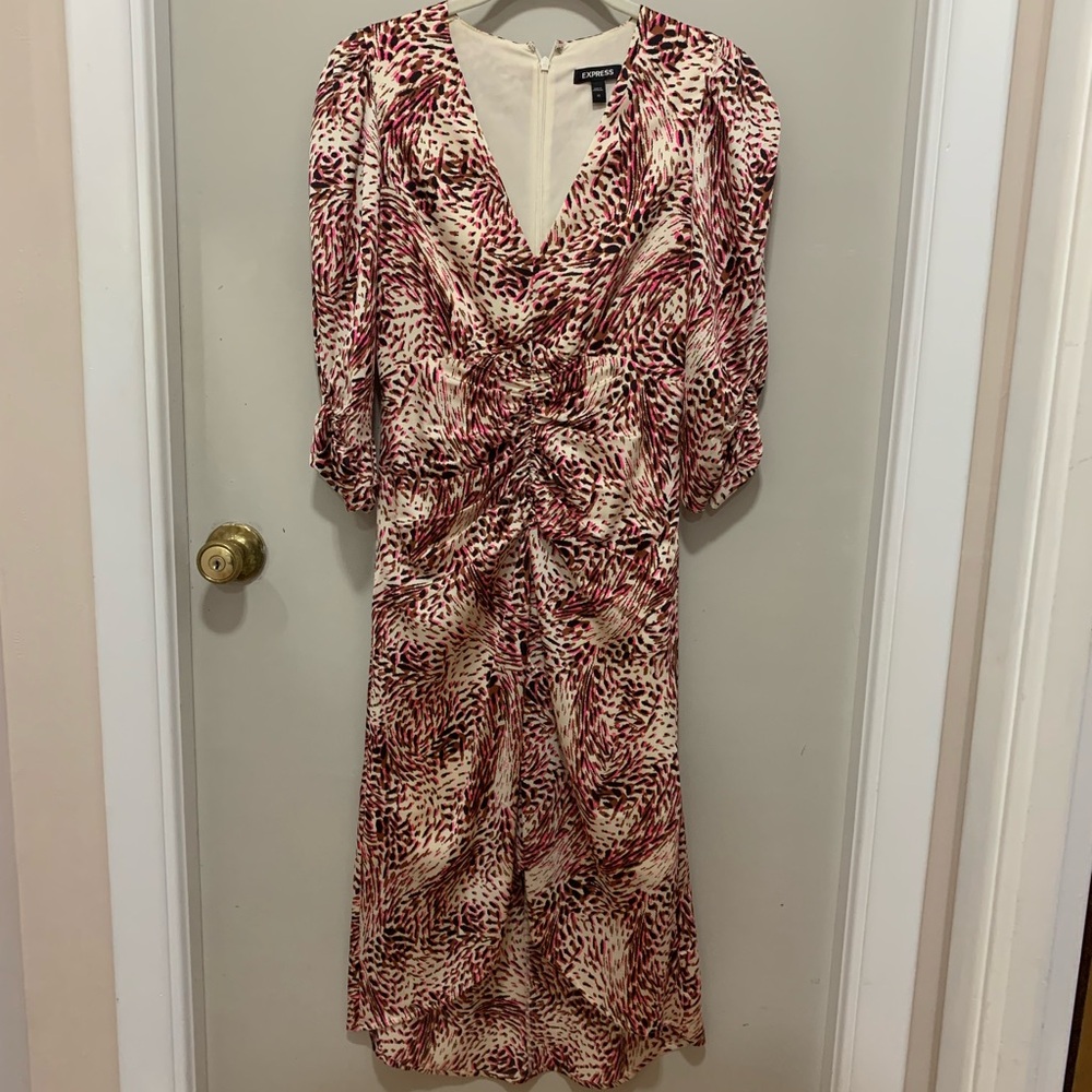 Express Abstract Print Puff Sleeve Dress